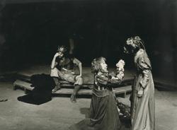 YE1972_12_PH014