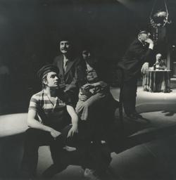 YE1973_04_PH011