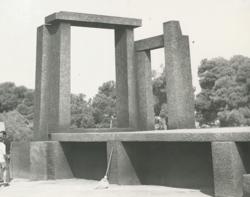 YE1973_09_PH003
