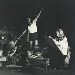 YE1973_10_PH012