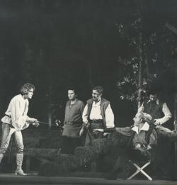 YE1973_11_PH013