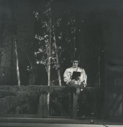 YE1973_11_PH032
