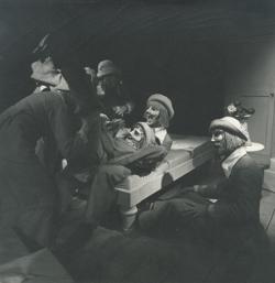YE1973_12_PH003