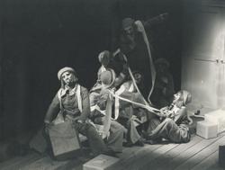 YE1973_12_PH008