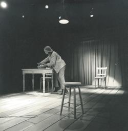 YE1973_12_PH026