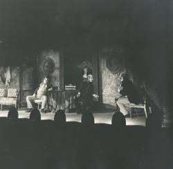 YE1974_02_PH012