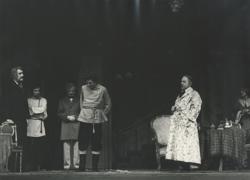 YE1974_04_PH027
