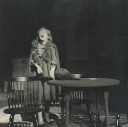 YE1974_05_PH012