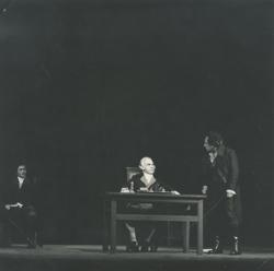 YE1974_12_PH026