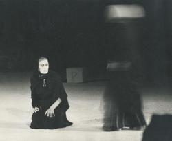 YE1975_06_PH015