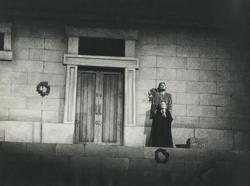 YE1975_08_PH017