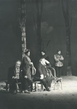 YE1976_01_PH004