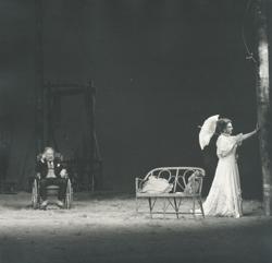 YE1976_01_PH016