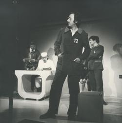 YE1976_05_PH011