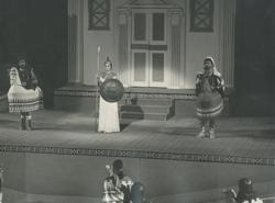 YE1976_08_PH009