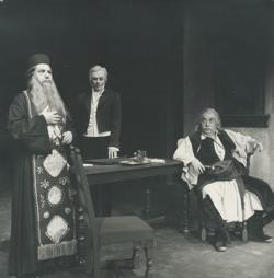 YE1976_11_PH013