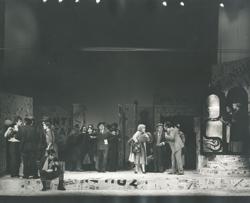 YE1976_12_PH005