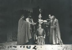 YE1976_12_PH010