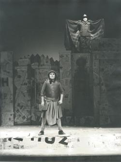 YE1976_12_PH026