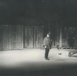 YE1976_13_PH014