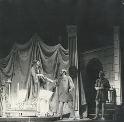 YE1977_14_PH009