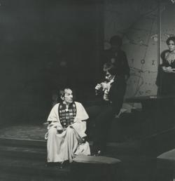 YE1977_16_PH012
