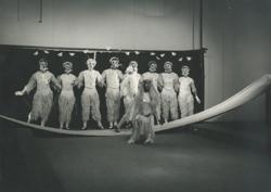 YE1978_13_PH002