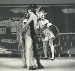 YE1978_14_PH005