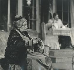 YE1979_01_PH005
