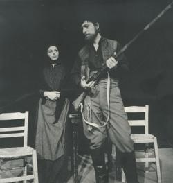 YE1979_02_PH012