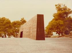 YE1979_09_PH013