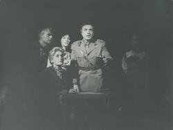 YE1979_10_PH005