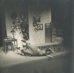 YE1979_11_PH015