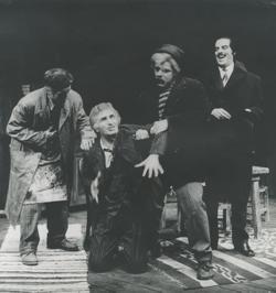 YE1980_01_PH002