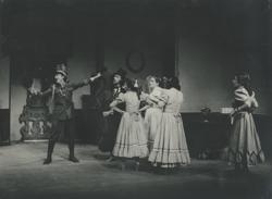 YE1980_04_PH009