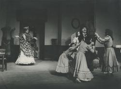 YE1980_04_PH011