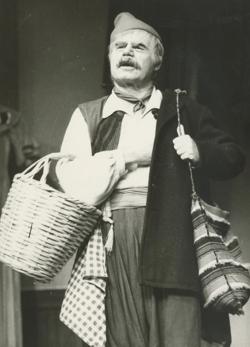 YE1980_04_PH023