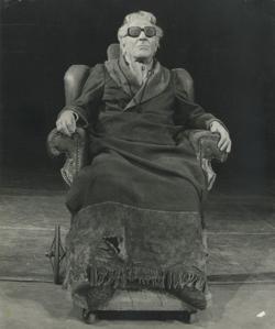 YE1980_06_PH004