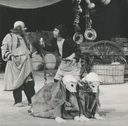 YE1980_08_PH004