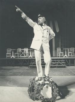 YE1980_10_PH021