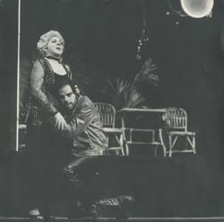 YE1981_03_PH012