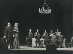 YE1981_17_PH012