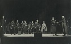 YE1981_17_PH017