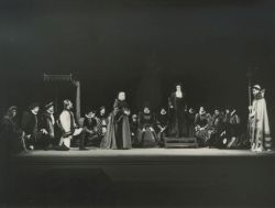 YE1981_19_PH009