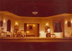 YE1982_01_PH035