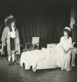 YE1982_02_PH006