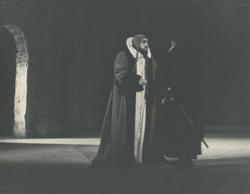 YE1982_13_PH028