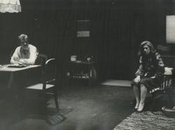 YE1983_03_PH005