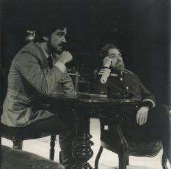 YE1983_04_PH017