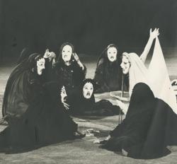 YE1983_07_PH001